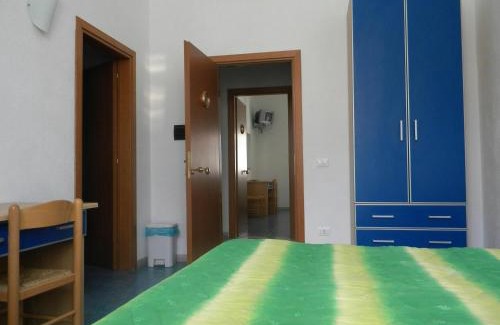 Ischia Porto Hotel | Albergo Locanda Sul Mare