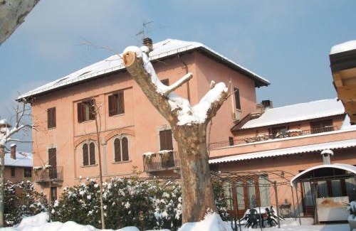 Valmorea Hotel | Albergo Michieletto