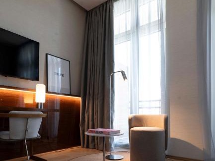 Loano Hotel | Albergo Yacht Club Marina Di Loano
