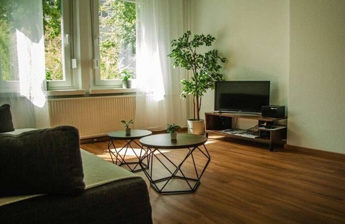 Innere Neustadt Boat Rental | Albert Comfortable Holiday Residence
