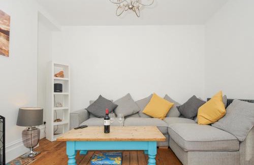 Looe House | Albert House