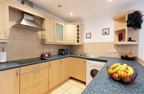 Middlesbrough Apartment | Albert Park View (free parking!)