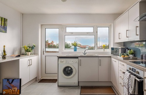 St George Apartment | Alberts Retreat - Three Bedroom Apartment, Sleeps 6