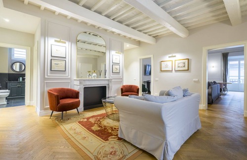 Duomo Apartment | Albizi Penthouse Luxury Apartment In Florence