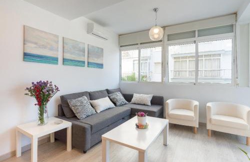 La Malagueta Apartment | Alborán Beach Terrace