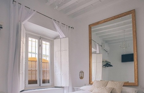 Santa Cruz Bed & Breakfast | Alcázar de María
