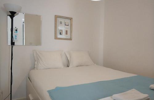 Santo Amaro Apartment | Alcantara Quiet & Calm in Lisbon