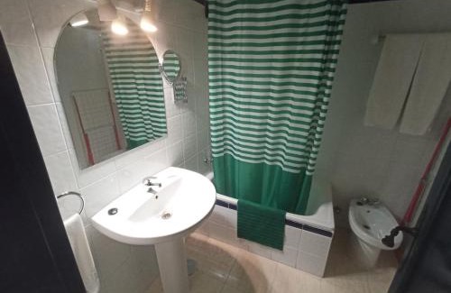 Hervas Apartment | Aldea Vetonia Alojamientos con Encanto Mascotas Aceptadas Piscina Abierta Check-out 20h