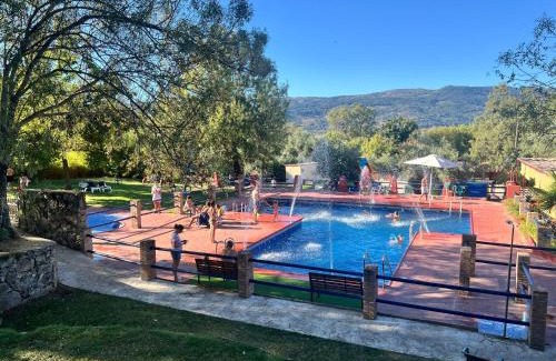 Hervas Apartment | Aldea Vetonia Alojamientos con Encanto Mascotas Aceptadas Piscina Abierta Check-out 20h