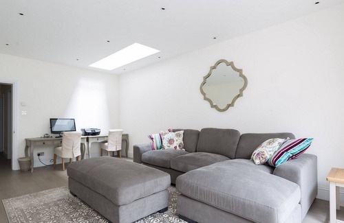 Fulham Apartment | Alderville Road | Pro-Managed