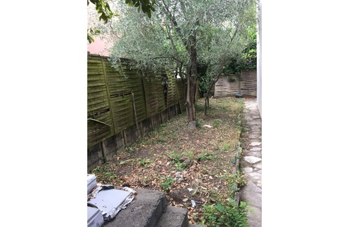 Ales Apartment | ALES T4 furnished +garden + parking.