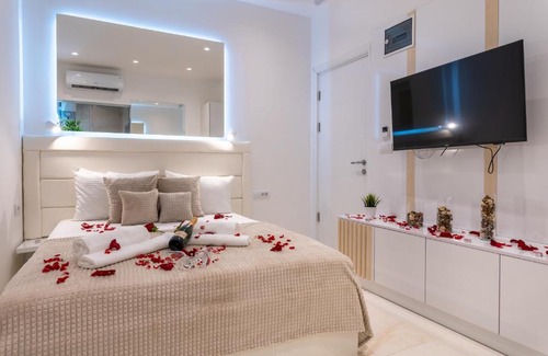 Dorcol Apartment | Alex Central Apartments