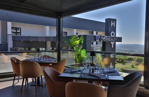 Mladenovac Apartment | Alexander Resort