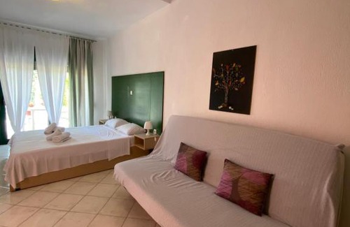 Nikita Apartment | Alexandra Apartments