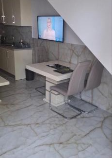 Olymbiaki Akti Apartment | Alibaba
