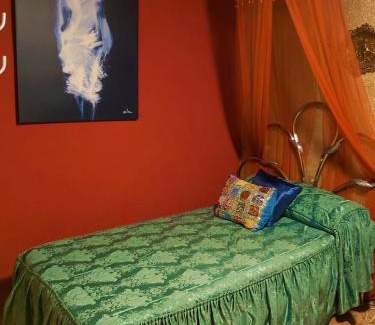 Alicante City Centre House | Alicante Room and gayfriendly