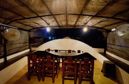 Alappuzha Cabin | Alice Lake Promise