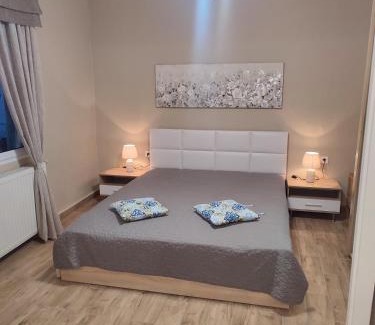Kavala House | ALICE'S ARt HOUSE