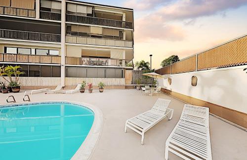 Historic Kailua Village Apartment | Alii Villas 307