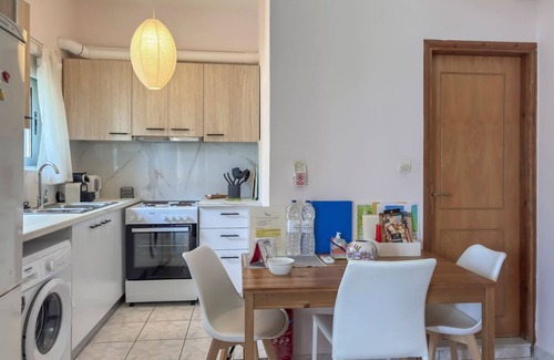 Agii Apostoli Apartment | Alisahni Home 2