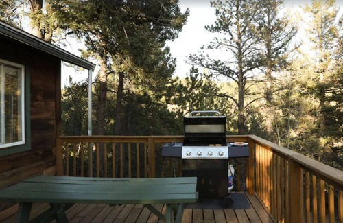 Rainbow Valley Cabin | All New inside Cabin Near Cripple Creek & Colorado Springs