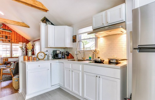 Highland Lakes Cabin | All-Season Vernon Township Lake House Retreat!