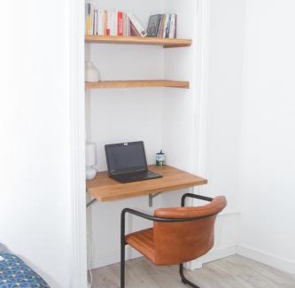 Zola Apartment | All shops available by foot