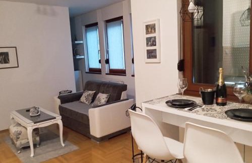 Banja Luka Apartment | All White