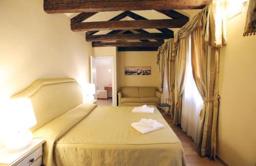 Castello House | Alla Vigna - Room Only