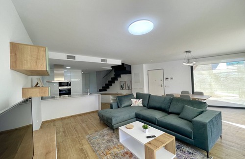 Villajoyosa Ski Chalet | ALLON BAY DUPLEX (R131)