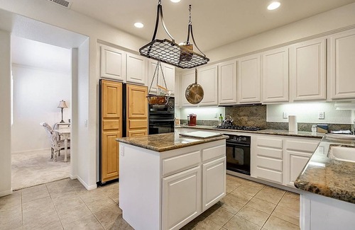 Carmel Valley House | Allura Del Mar Heights Pet-Friendly 5BR Retreat