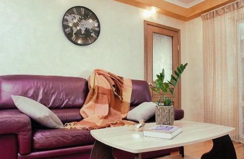 Shevchenkivs'kyi District Apartment | Allurapart Business 17