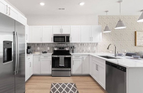 East Raleigh Apartment | Allure Living 5 Min From Downtown