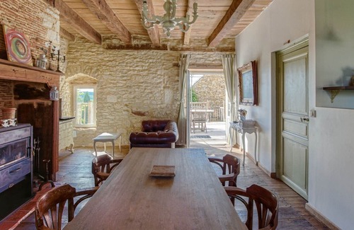 Degagnac House | Alluring Holiday Home in Dégagnac with Heated Pool