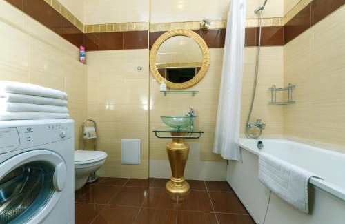 Lypky Apartment | Alma Apartments