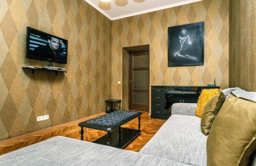 Lypky Apartment | Alma Apartments