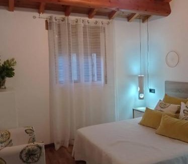 Pontevedra Apartment | AlmadeMencía