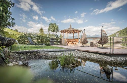 Casola Hotel | Almhotel Lenz