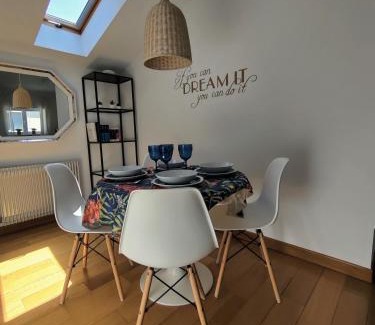 Burgos Apartment | alMirante Burgos Centro Tranquila y con encanto Como en casa