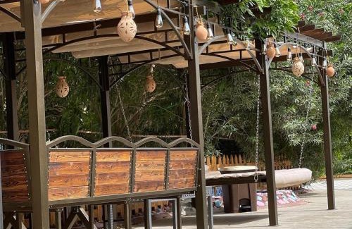 Ad Dakhiliyah ‍Governorate Ski Chalet | Almirarest