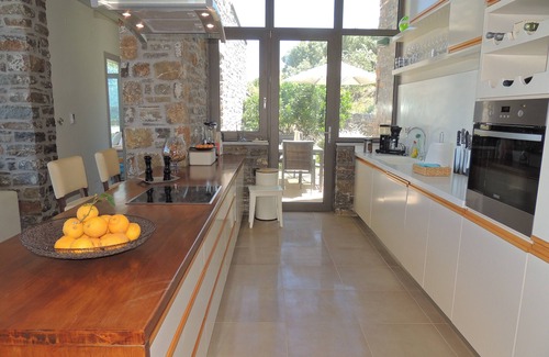 Almyrida Villa | Almyrida Panorama Villa. Incredible villa, sea views, 13m pool, walk to beach.