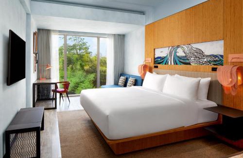 Batubelig Hotel | Aloft Bali Seminyak