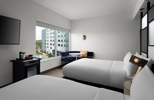 Florida Central Atlantic Coast Hotel | Aloft Orlando Lake Buena Vista