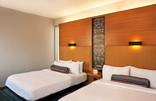Portland Hotel | Aloft Portland Airport at Cascade Station