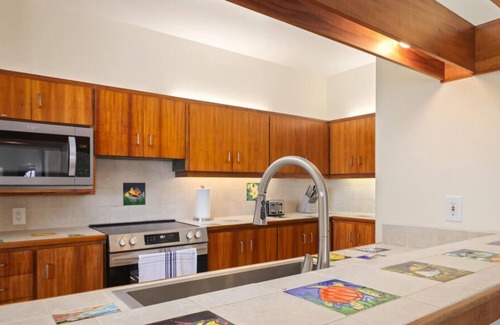 Kahaluu-Keauhou Condo | Aloha Condos, Kanaloa at Kona, Condo 1701, Oceanfront, AC, Renovated