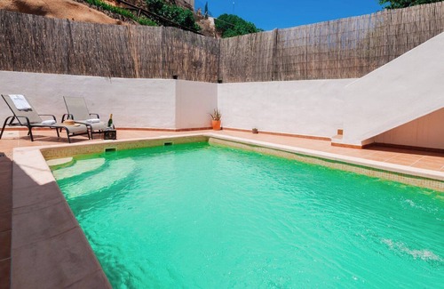 Fontanar Villa | Alojamiento rural Aloe Pozo Alcón by Ruralidays