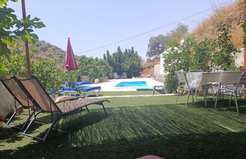 Arenas Ski Chalet | Alojamiento Rural Casa Águila con piscina privada para 6 personas
