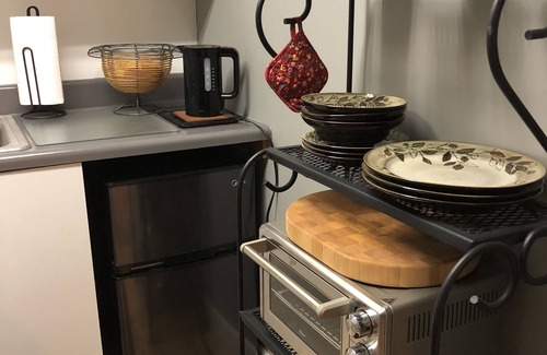 Greenville - Spartanburg Apartment | Alora Abode Studio near Furman University