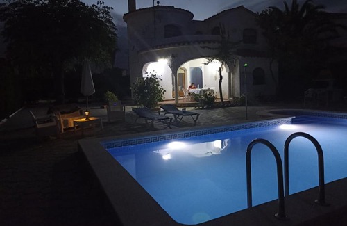 Les Tres Cales Villa | Aloy