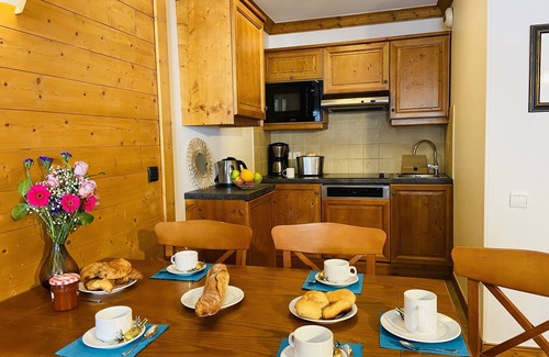 Arc-1950 Apartment | ALPES (ARC 1950) Les Arcs :Skis, boot dryer, swimming pool, sauna,